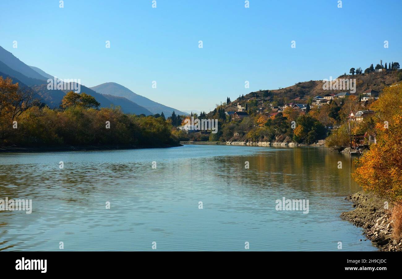 Fiume di Kutaisi in Georgia - attrazioni turistiche nel Caucaso Foto Stock