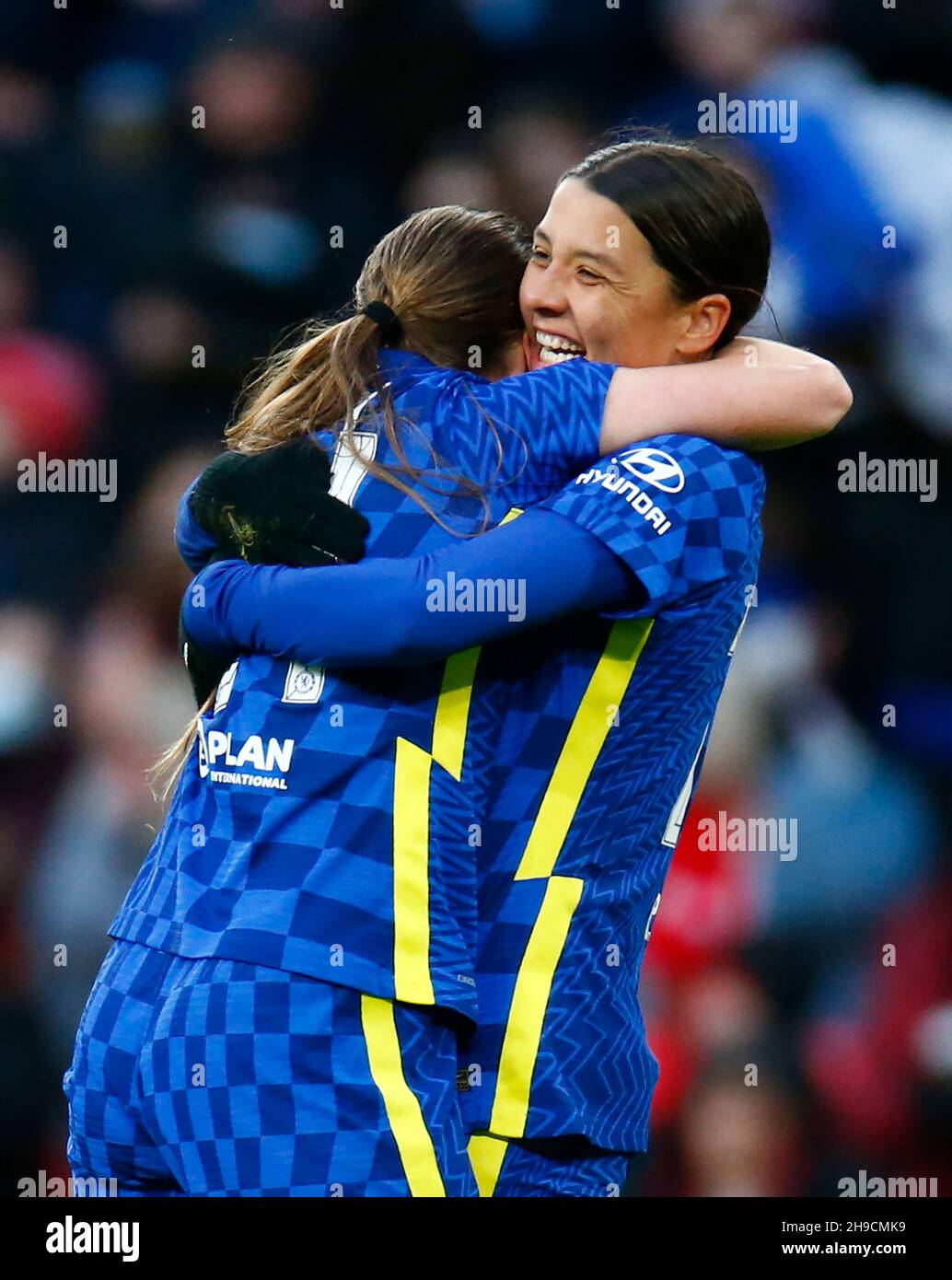 LONDRA, Inghilterra - DICEMBRE 05: Le donne del Chelsea Sam Kerr celebra il suo obiettivo durante la finale di fa Cup delle donne del Vitality 2021 fra l'Arsenal e il Chelsea a noi Foto Stock