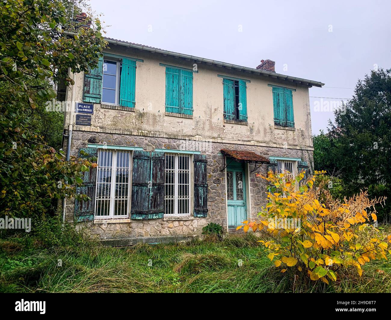 Casa di famiglia del poeta francese Arthur Rimbaud, Roche, dipartimento delle Ardenne, Francia settentrionale Foto Stock