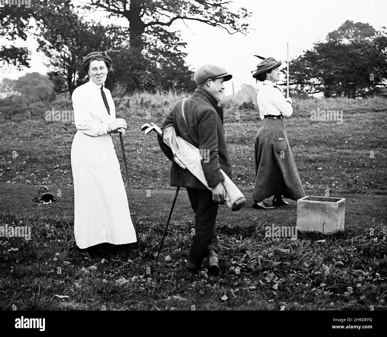 Golf femminile, primi del 1900 Foto Stock