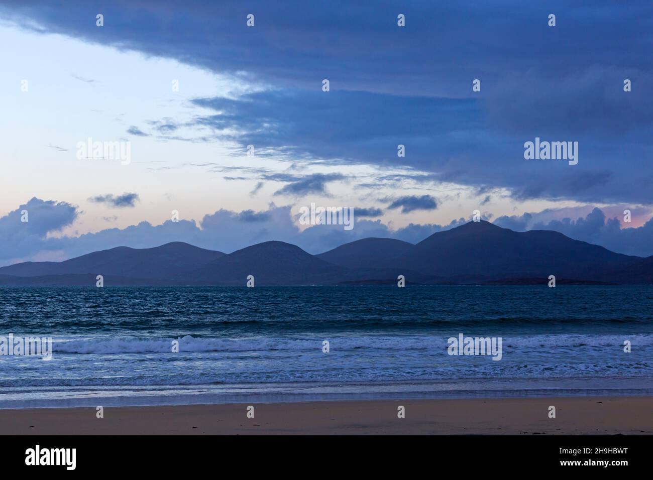 Luskentire spiaggia mattina presto, Isola di Lewis e Harris, Ebridi esterne, Scozia Regno Unito Foto Stock