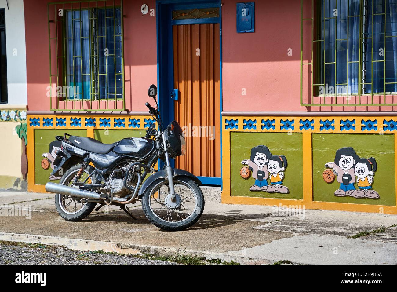 Guatape Colombia case e strade Foto Stock