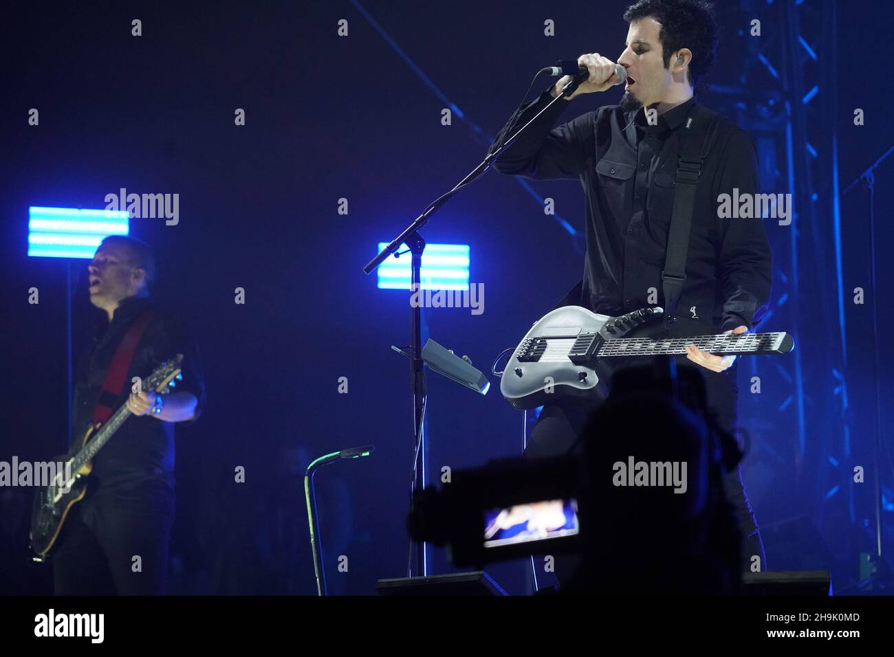 Rob Swire del pendolo si esibisce in diretta sulla BBC radio 1 Stage al Reading Festival 2018. Data foto: Sabato 25 agosto 2018. Il credito fotografico dovrebbe essere: Richard Grey/EMPICS Foto Stock