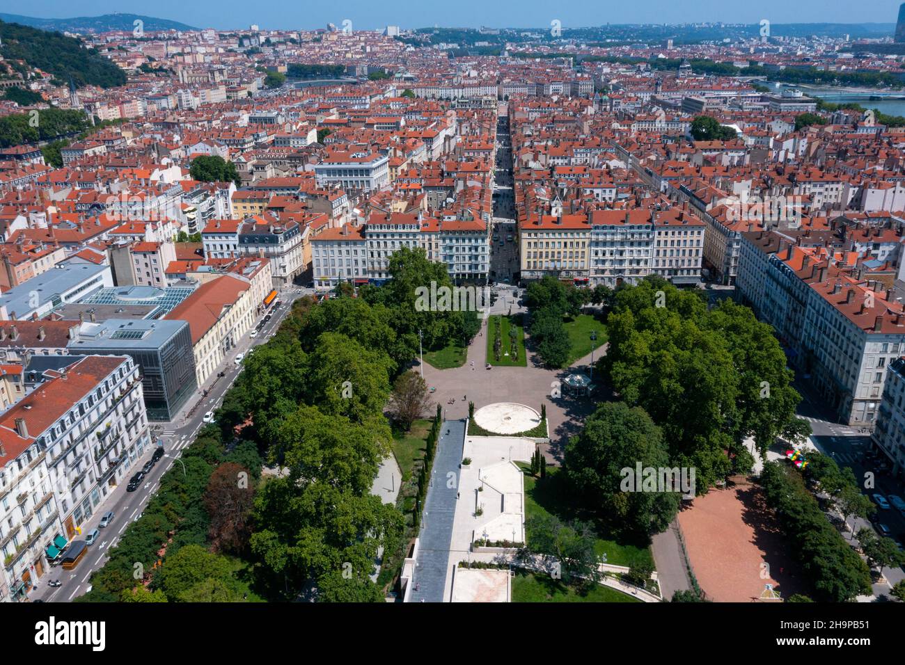 Lione (Francia centro-orientale): Vista aerea della riva destra del fiume Rodano. Piazza “Place Carnot” nel 2nd circondario (distretto). Sul le Foto Stock