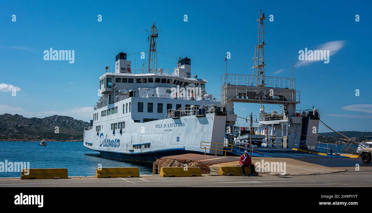 Il traghetto per l'isola di la Maddalena, Sardegna, Italia Foto Stock