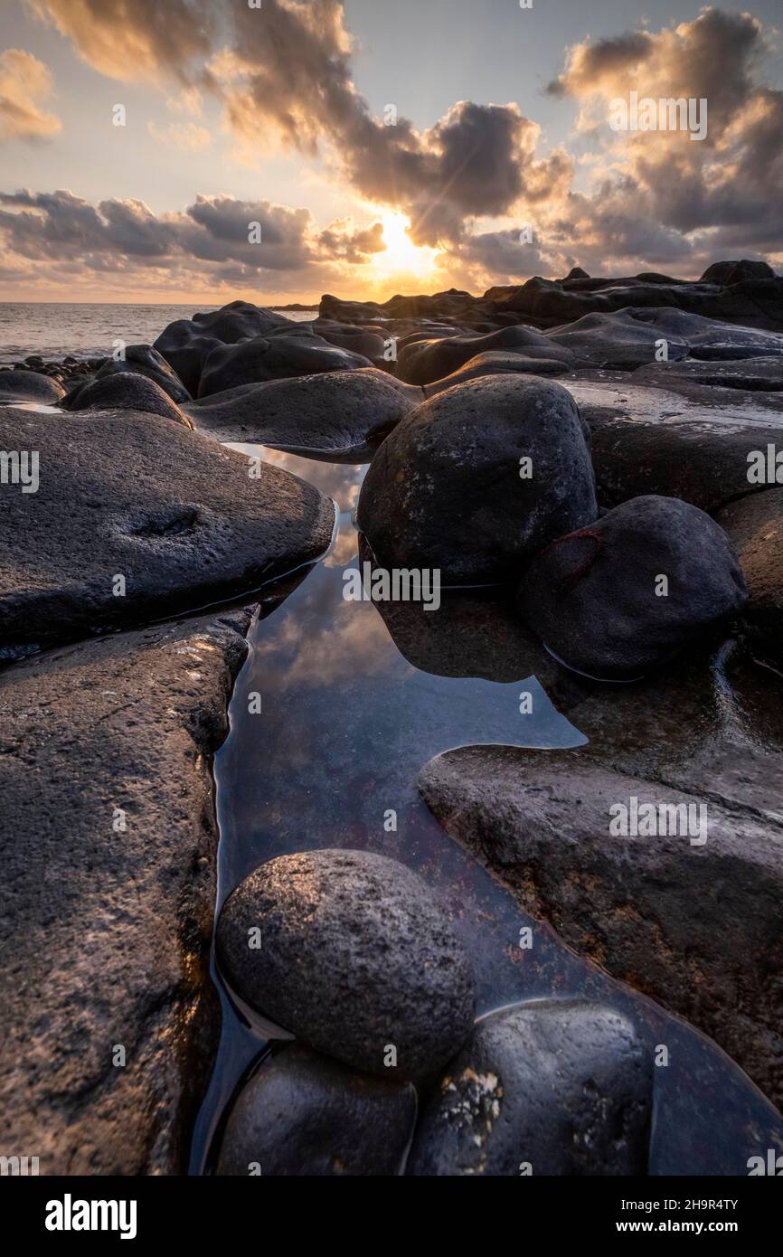 Alba sulla costa di la Restinga, Gran Canaria, Isole Canarie, Spagna Foto Stock