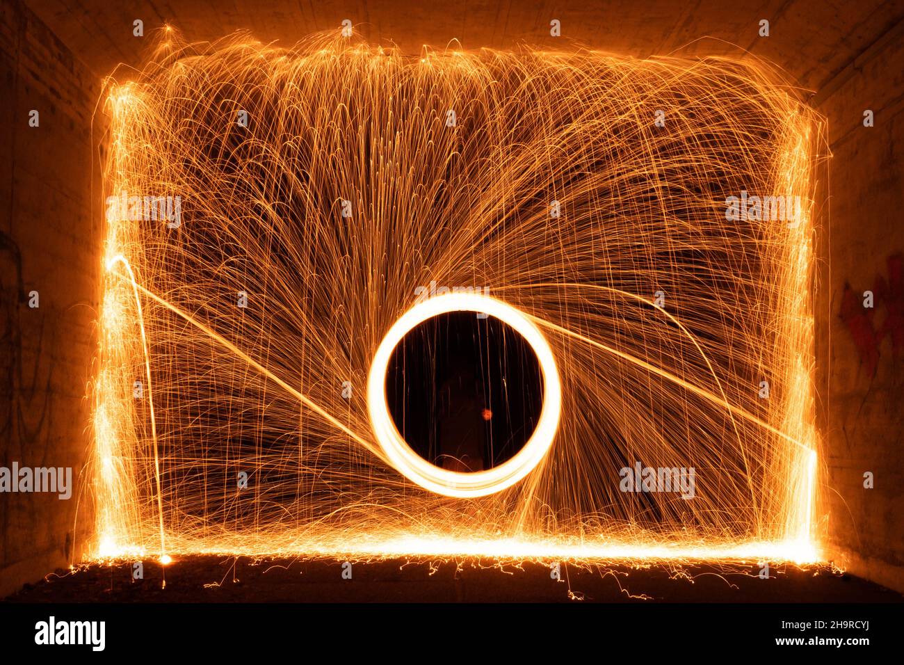 Tunnel di frassini immagini e fotografie stock ad alta risoluzione - Alamy