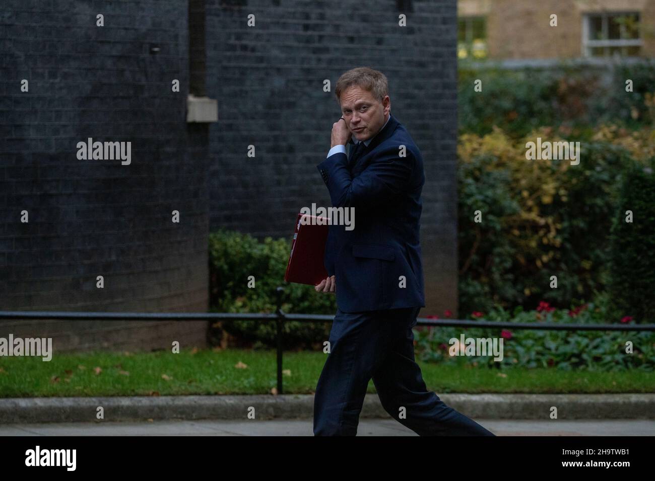 LONDRA, REGNO UNITO 8TH DICEMBRE 2021. Grant Shapps il Segretario di Stato per i Trasporti arriva a 10 Downing Street prima di Covid-19 briefing Credit: Lucy North/Alamy Live News Foto Stock