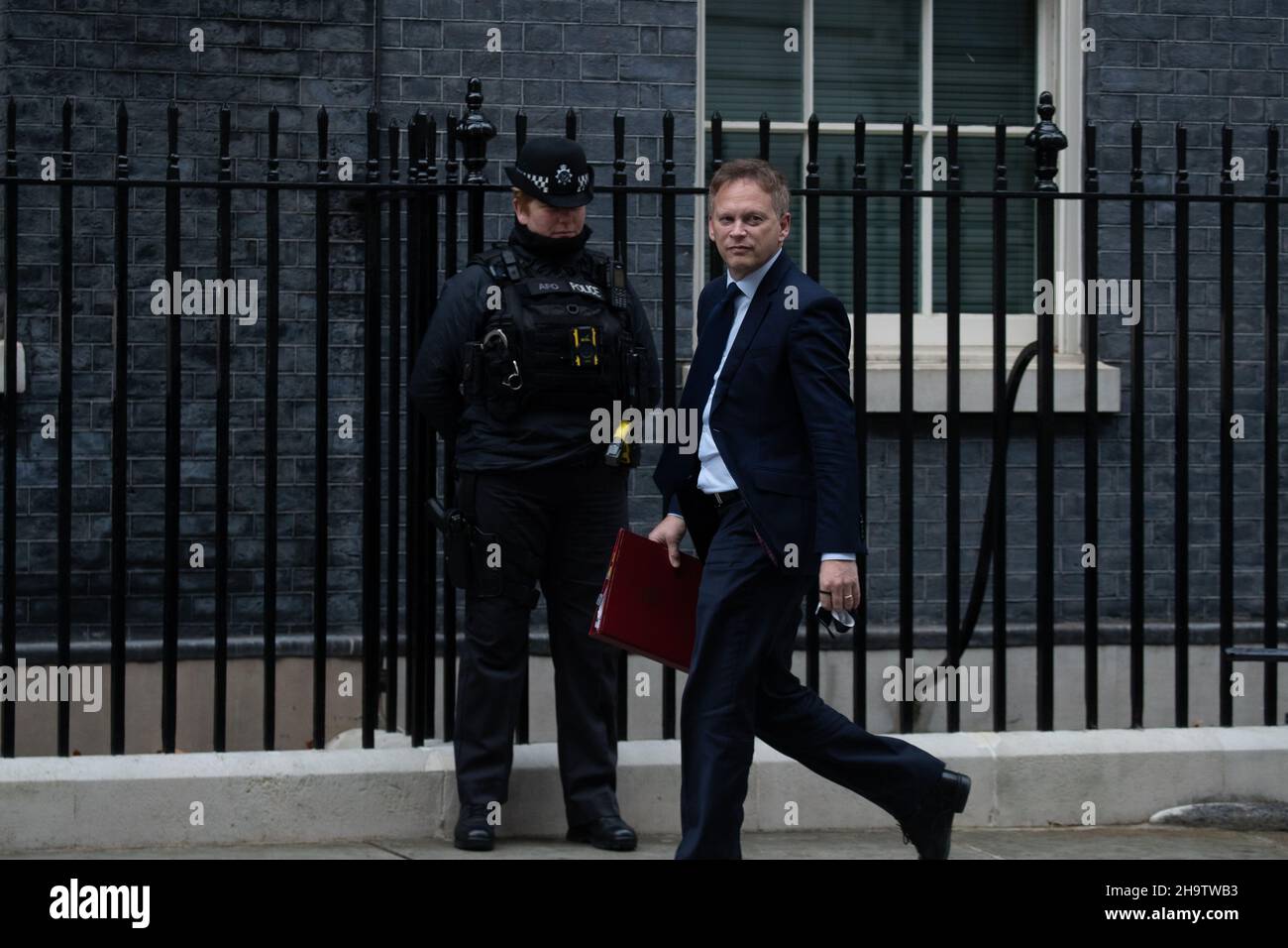 LONDRA, REGNO UNITO 8TH DICEMBRE 2021. Grant Shapps il Segretario di Stato per i Trasporti arriva a 10 Downing Street prima di Covid-19 briefing Credit: Lucy North/Alamy Live News Foto Stock