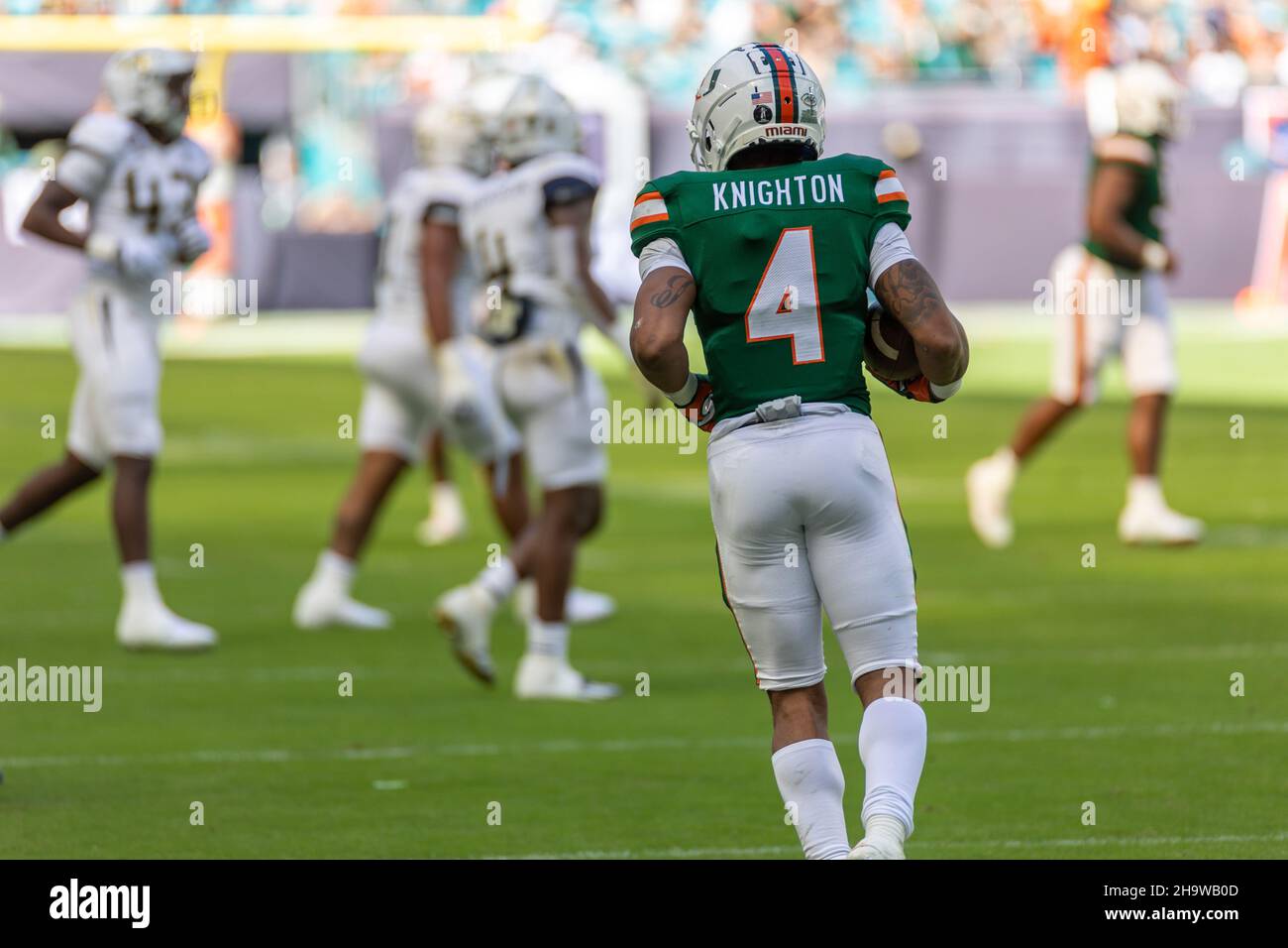 Miami Hurricanes / Georgia Tech Yellow Jackets, gioco di football del 2021 nell'Hard Rock Stadium. Foto Stock