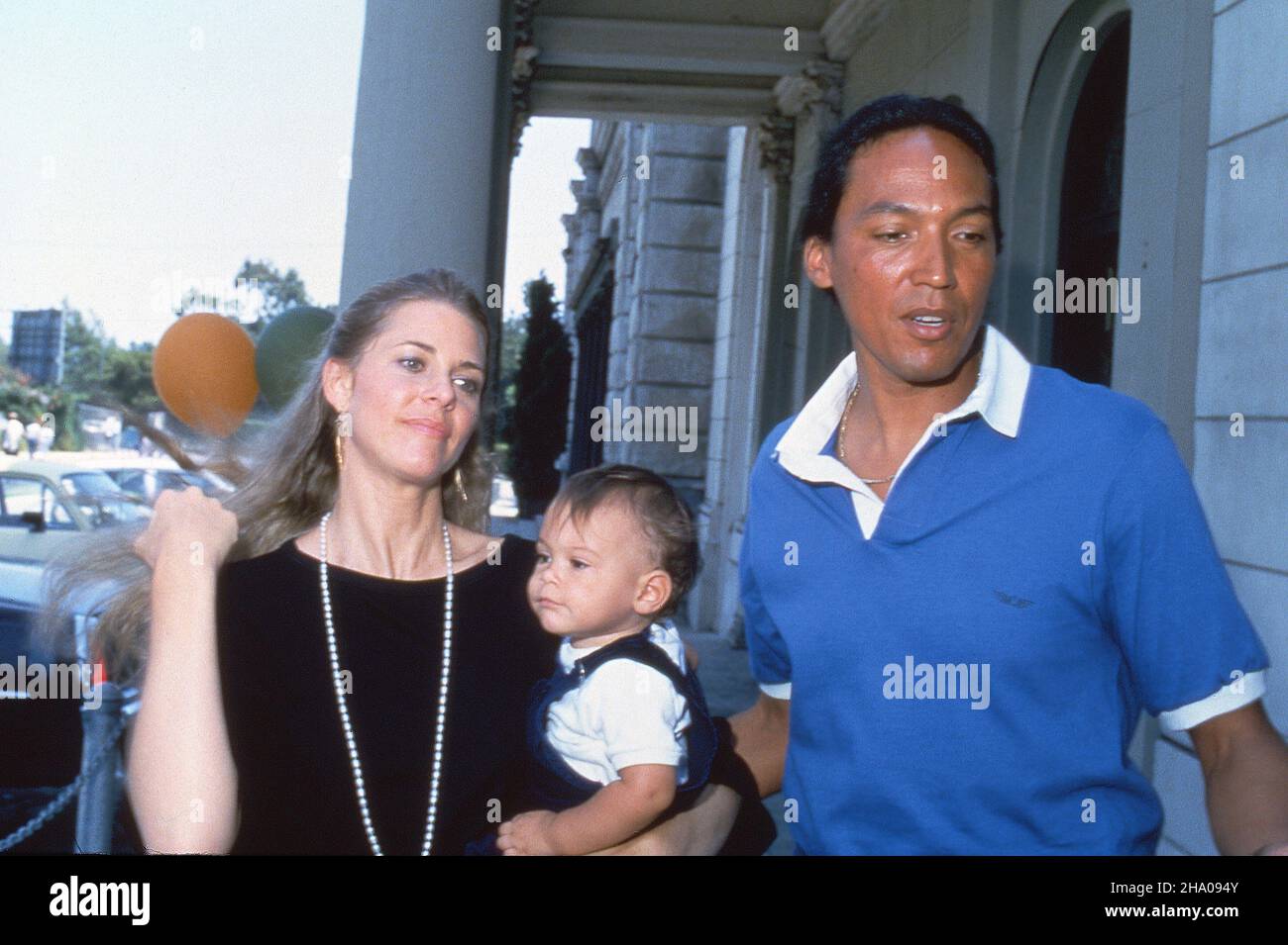 Lindsay Wagner Henry Kingi e Dorian Kingi Circa 1983 credito: Ralph Dominguez/MediaPunch Foto Stock