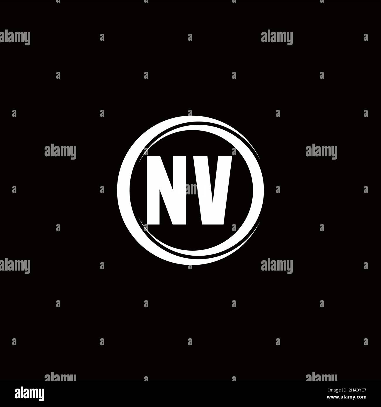 Monogramma con lettera iniziale del logo NV con modello di design arrotondato a sezione circolare isolato su sfondo nero Illustrazione Vettoriale