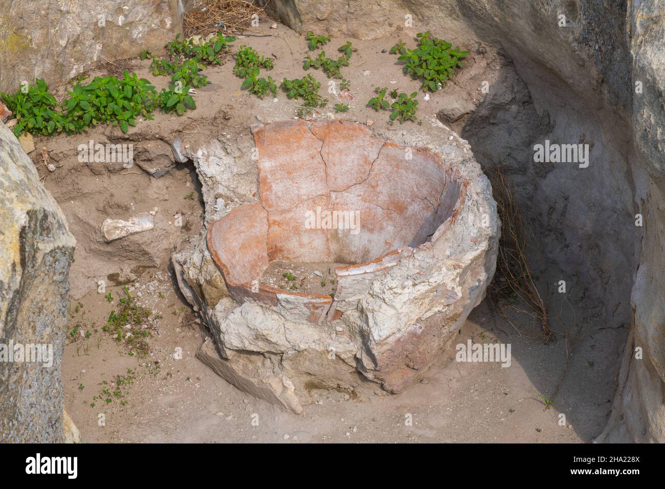 Pietre diverse nella città di Uplistsikhe in Georgia Foto Stock