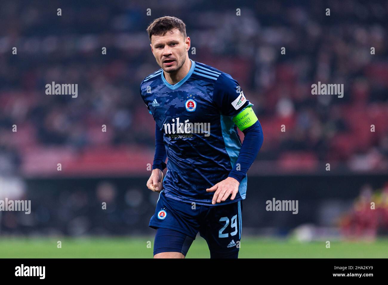 Copenaghen, Danimarca. 09th Dic 2021. Vasil Bozhikov (29) di Slovan Bratislava ha visto durante la partita della UEFA Europa Conference League tra il FC Copenhagen e lo Slovan Bratislava al Parken di Copenhagen. (Photo Credit: Gonzales Photo/Alamy Live News Foto Stock