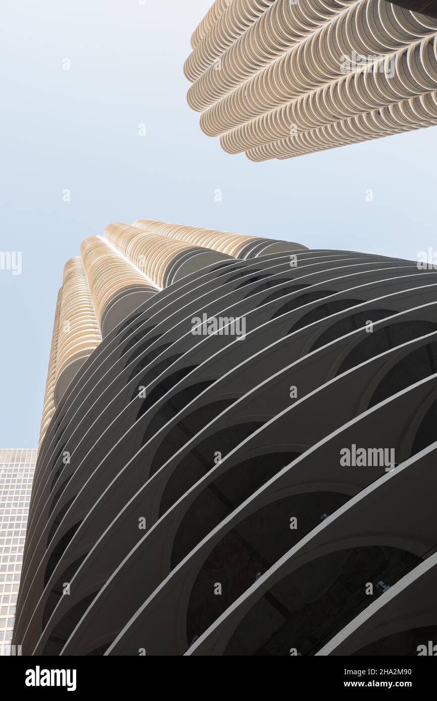 Chicago, Illinois, USA Marina City progettato dall'architetto Bertrand Goldberg. Foto Stock