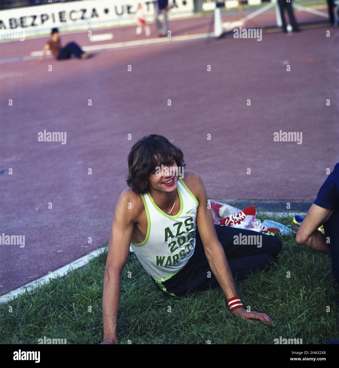 Warszawa 06,1980. XXVI Lekkkoatletyczny Memoria³ im. Janusza Kusociñskiego odbywaj¹cy siê w dniach 13 i 14 czerwca na stadionie Skry. NZ. Lekkkoatleta (skok wzwy¿) Jacek Wszo³a. uu PAP/Tomasz Pra¿mowski Dok³adny dzieñ wydarzenia nieustalony. Varsavia, giugno 1980. Il 26th Janusz Kusocinski Memorial Track and Field Event si è tenuto presso lo stadio Skra dal 13 al 14 giugno. Nella foto: Jumper alto Jacek Wszola. uu PAP/Tomasz Prazmowski giorno evento sconosciuto Foto Stock