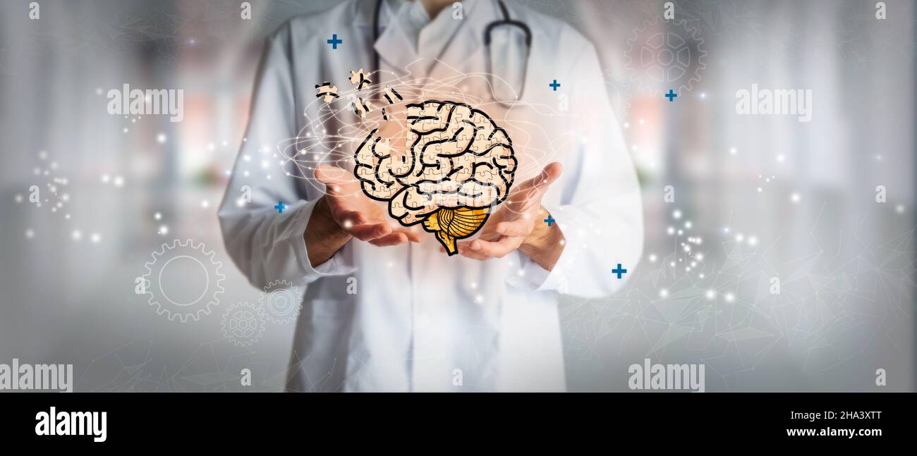 Medico di neurologia che tiene un cervello in concetto di demenza e salute mentale. Tecnologia del futuro medico e concetto innovativo. Supporti misti Foto Stock