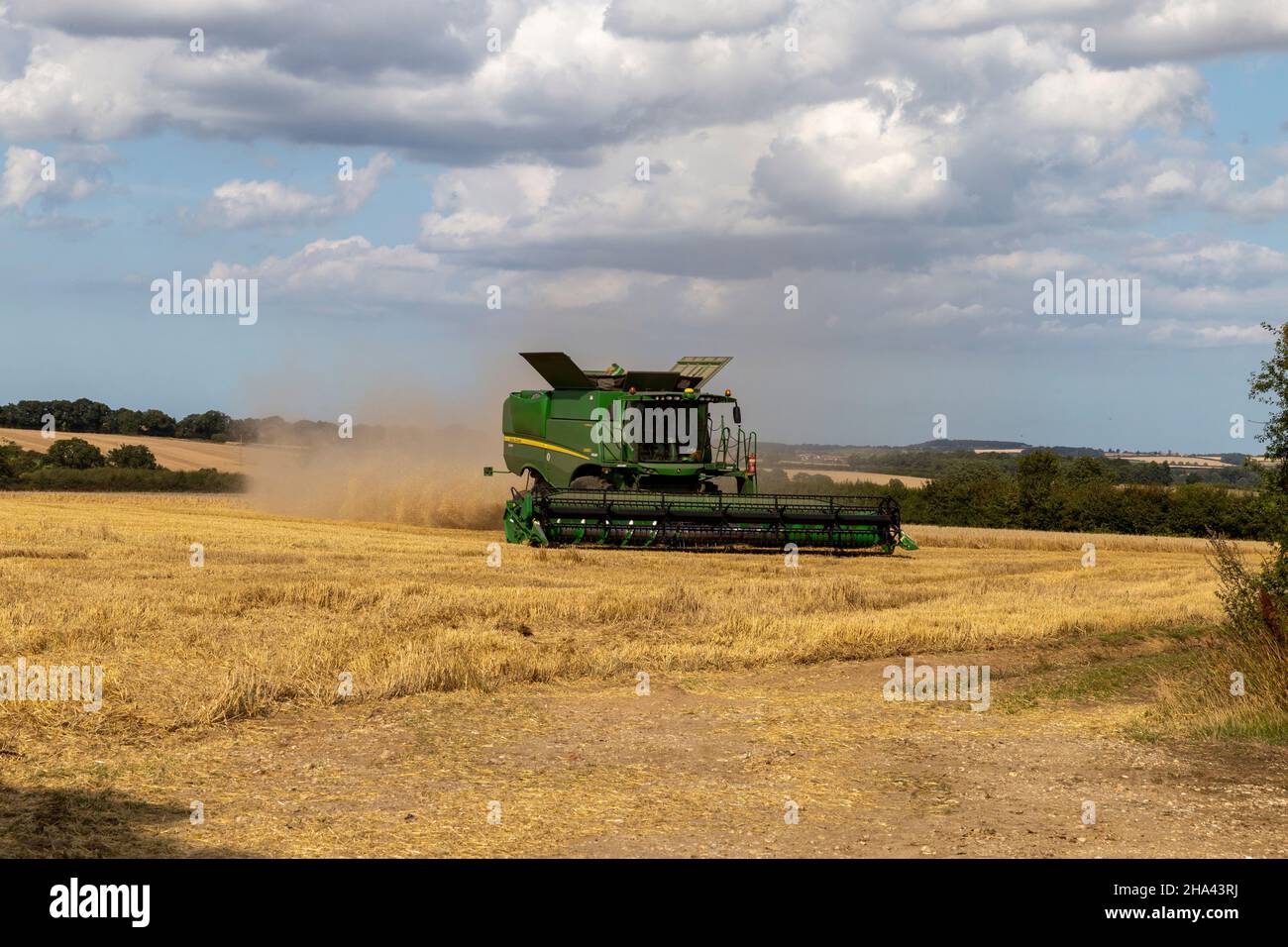 Yacht e un arcobaleno a Skippool Creek, High Tide Foto Stock