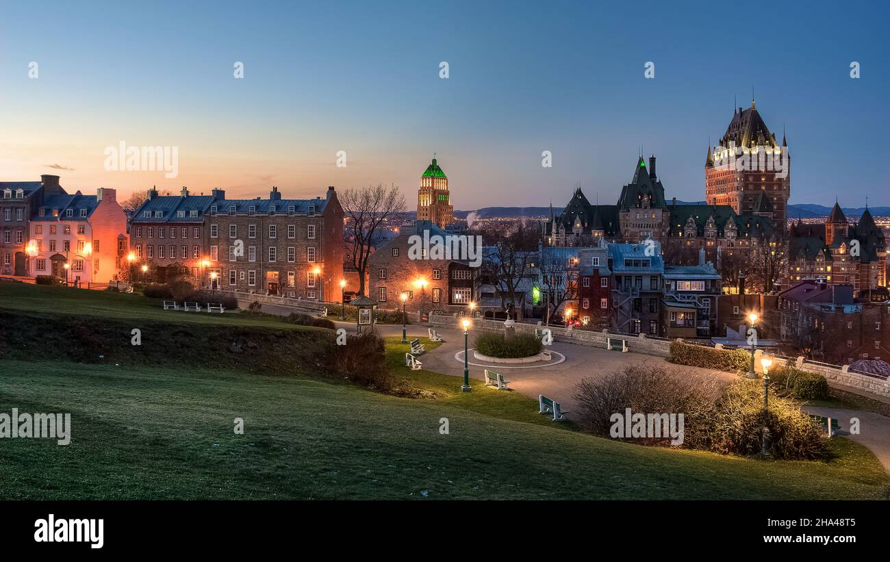 Vista panoramica sulla città vecchia di Quebec dal parco St-Denis al tramonto, Canada Foto Stock