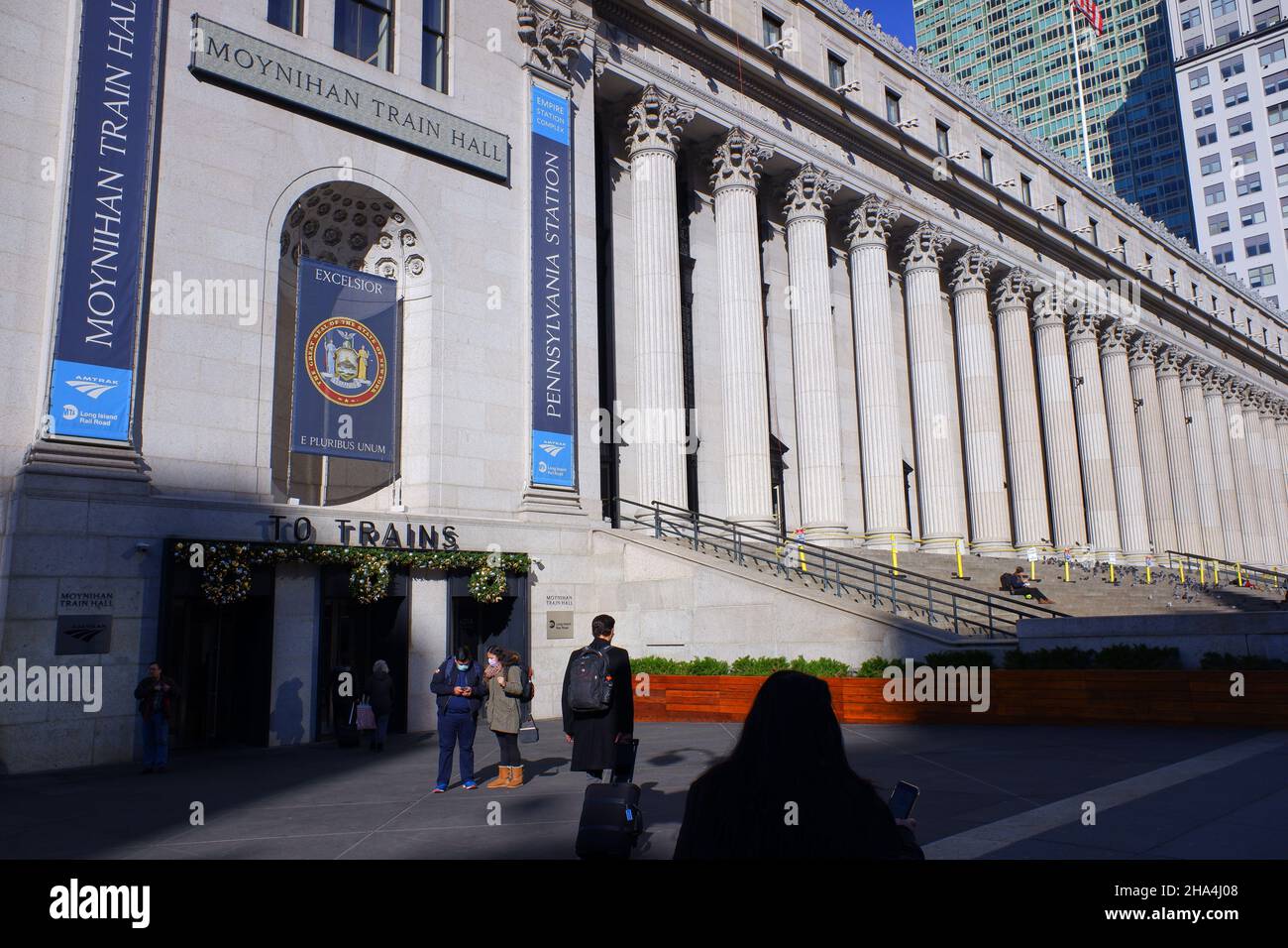 Ingresso alla stazione ferroviaria Moynihan Train Hall of Penn presso il James A.Farley Building.Midtown Manhattan.New York City.USA Foto Stock