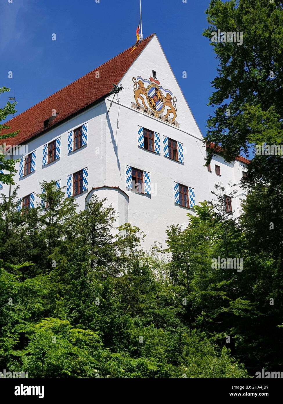 alto castello medievale (11th ° secolo), sul schlossberg, oggi sede del centro di servizio dell'ufficio fiscale. magnifica vista sulla città e il lago. Foto Stock