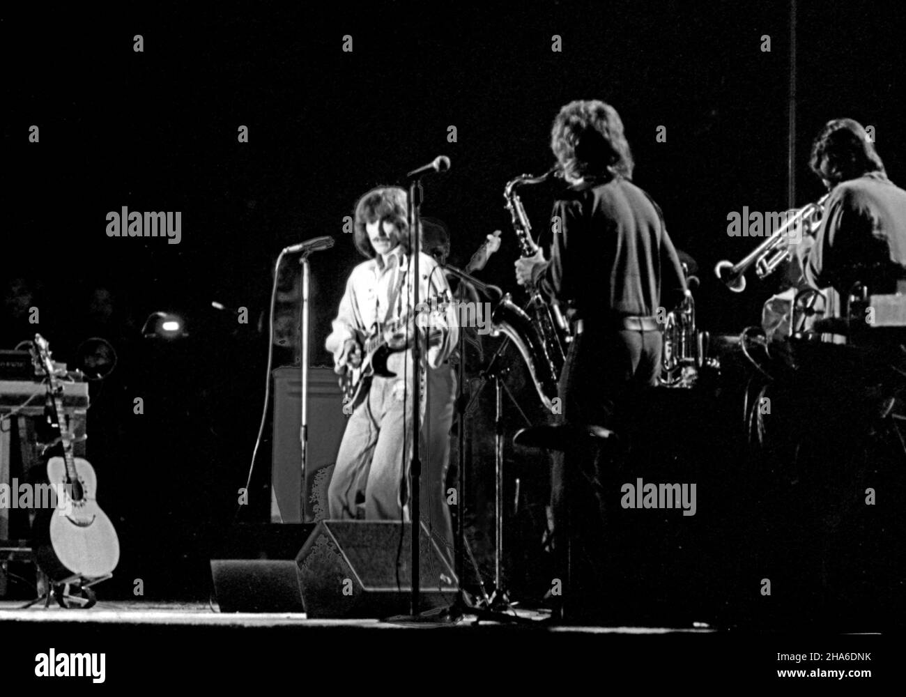 George Harrison in concerto con Dark Horse Tour, San Francisco CA1970s Foto Stock