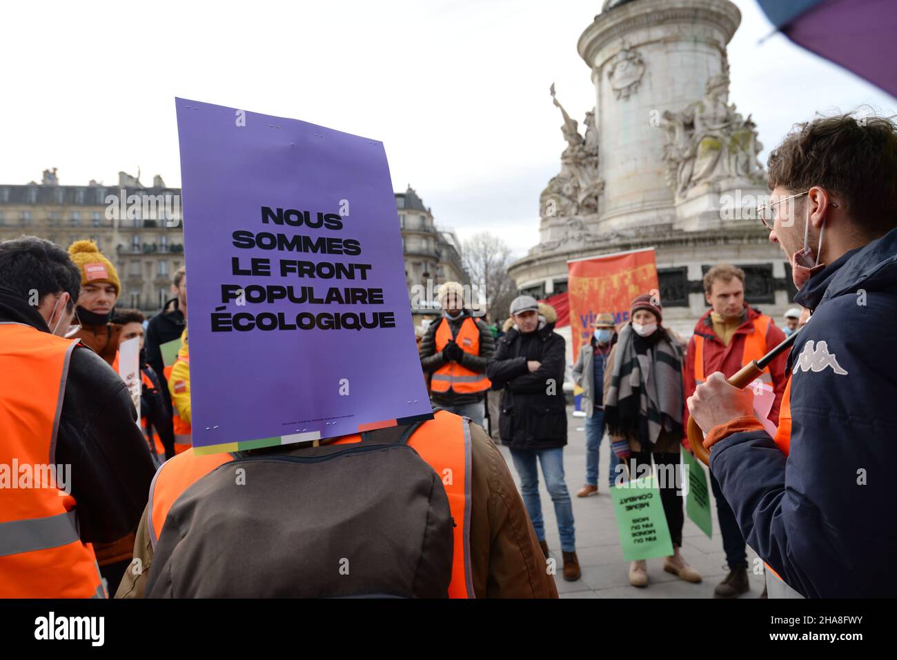 Riunirsi a Parigi del fronte ecologico popolare, scegliere il candidato di Unione della sinistra per presidenziale 2022, e lasciare il productivist Foto Stock