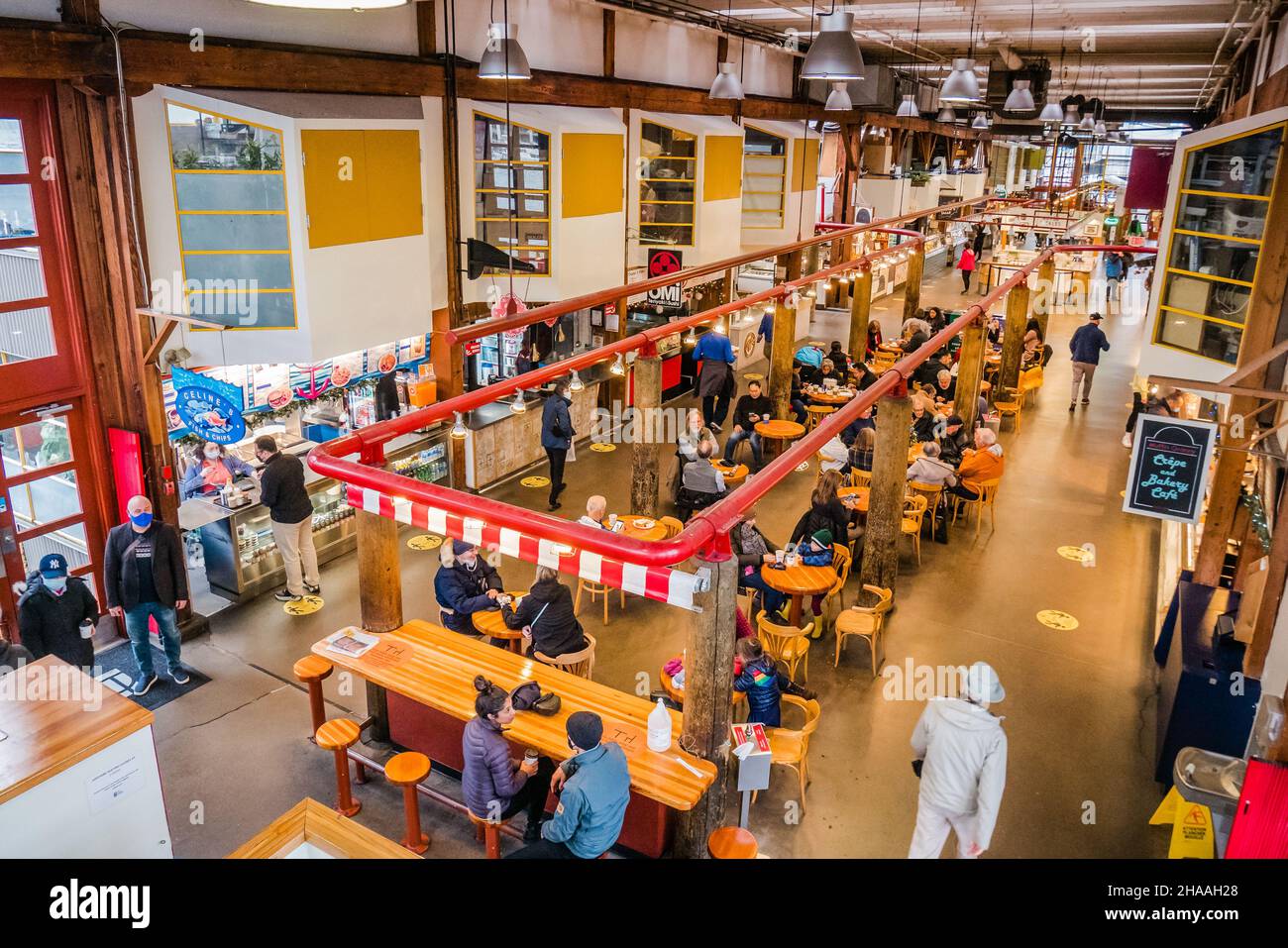 Granville Island era una volta un'area industriale, ma oggi è un luogo di interesse per il turismo e l'intrattenimento di Vancouver. La Granville Isla Foto Stock