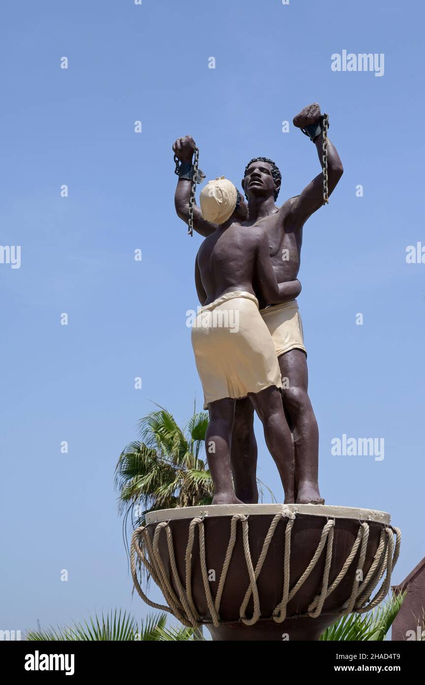 Senegal, Dakar, Île de Gorée, isola di Goree, monumento statua della