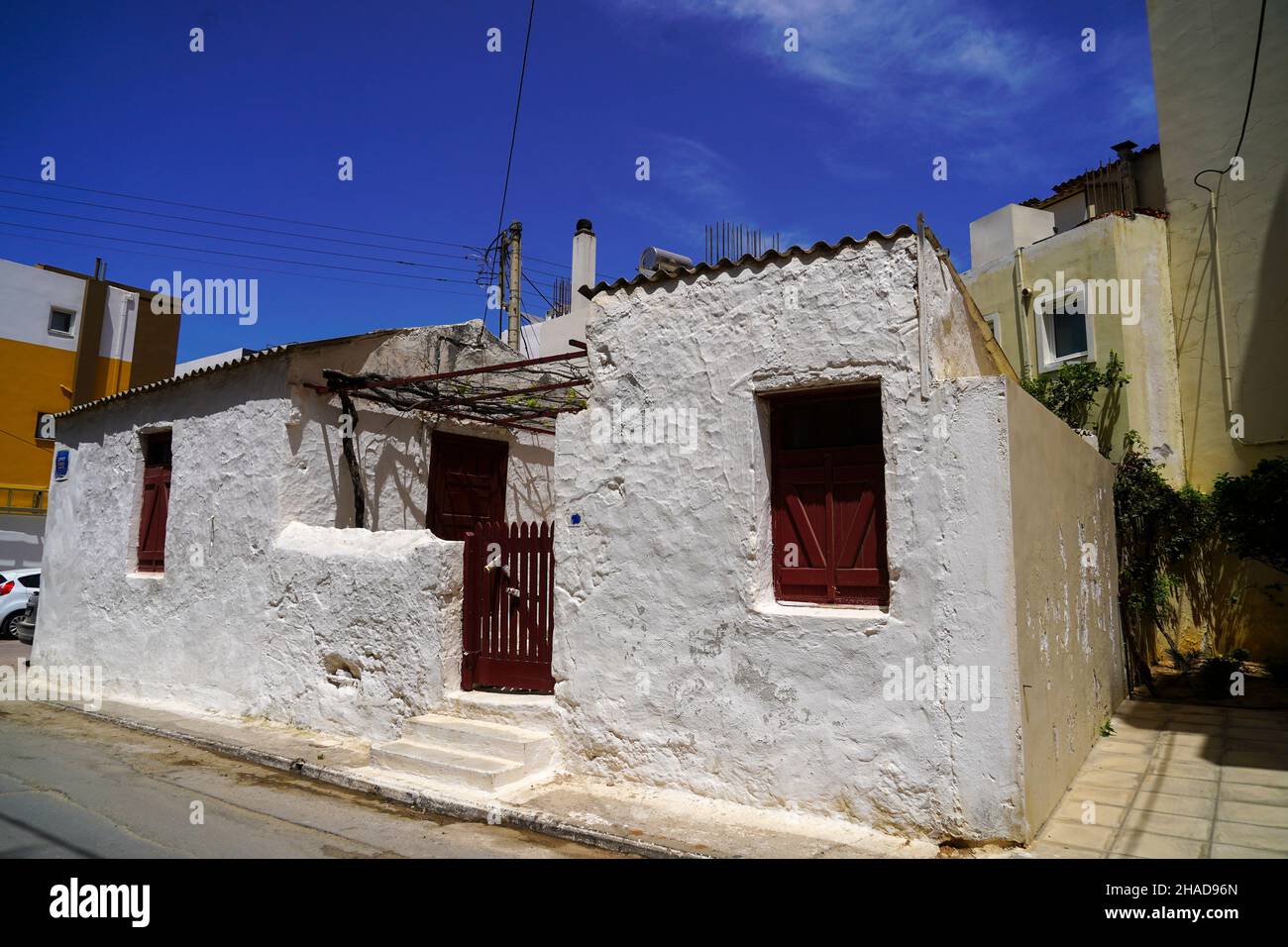 Tradizionale greco bianco casa Chania, Creta, Grecia Foto Stock