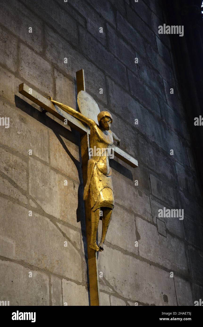 Interno della cattedrale di Notre Dame, Parigi (Francia) Foto Stock
