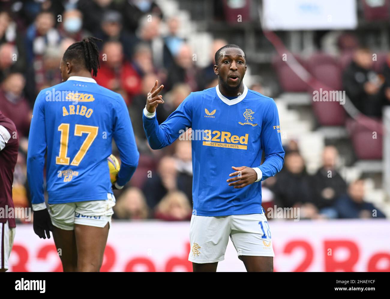 Tynecastle Park Edinburgh.Scotland UK.12th Dec 21 Heart of Midlothian vs Rangers cinch Premiership match. Glen Kamara (#18) di Rangers FC Credit: eric mccowat/Alamy Live News Foto Stock