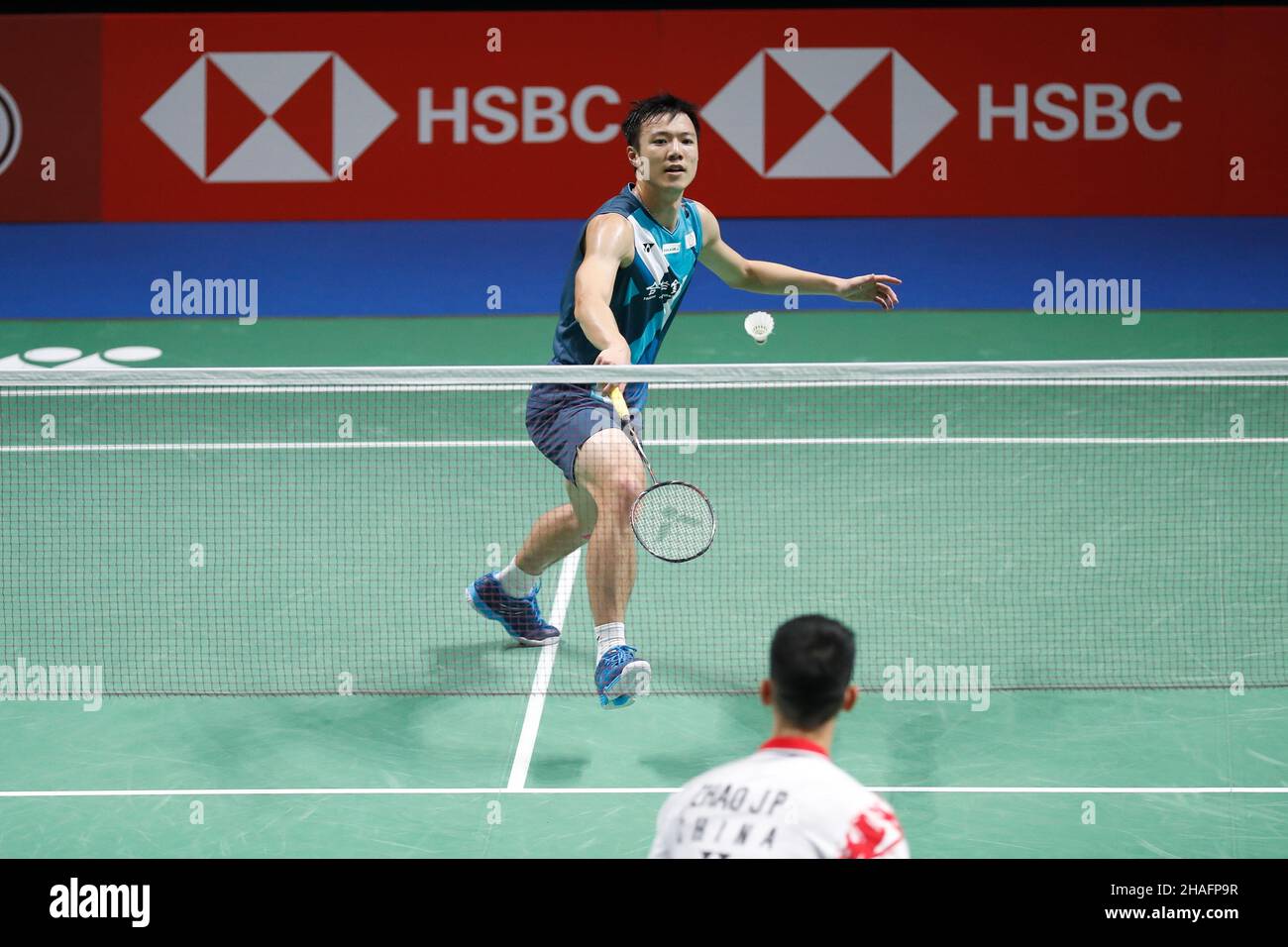 Huelva, Spagna. 12th Dic 2021. Wang Tzu Wei (TPE) Badminton : Wang Tzu Wei di Taipei durante Mens Singles 1st round match contro Zhao Jun Peng della Cina sul BWF 'TotalEnergies BWF World Championships 2021' al Palacio de Los Deportes Carolina Marin a Huelva, Spagna . Credit: Mutsu Kawamori/AFLO/Alamy Live News Foto Stock