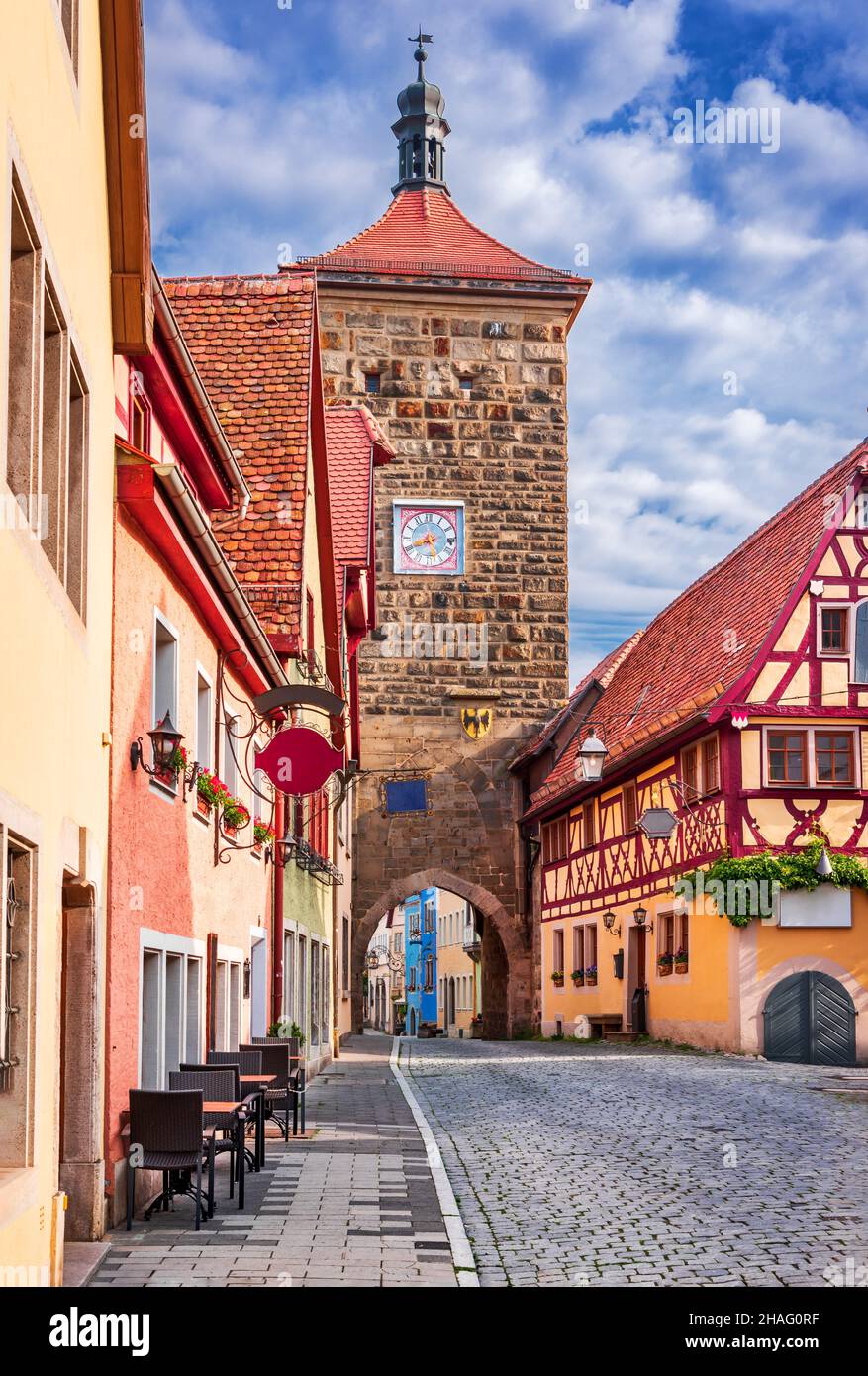 Rothenburg ob der Tauber, Germania. Siebersturm e Plonlein - idilliaca città medievale bavarese, famoso luogo di viaggio sulla strada Romantica. Foto Stock