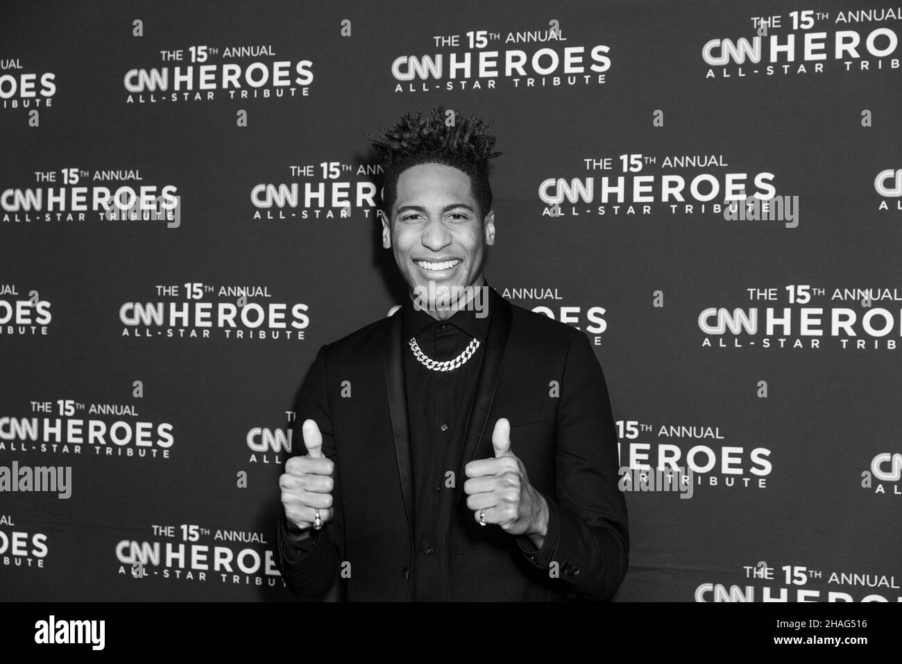 New York, NY - 12 dicembre 2021: Jon Batiste partecipa 15th al Tributo All-Star degli eroi della CNN annuale al Museo Americano di Storia Naturale Foto Stock