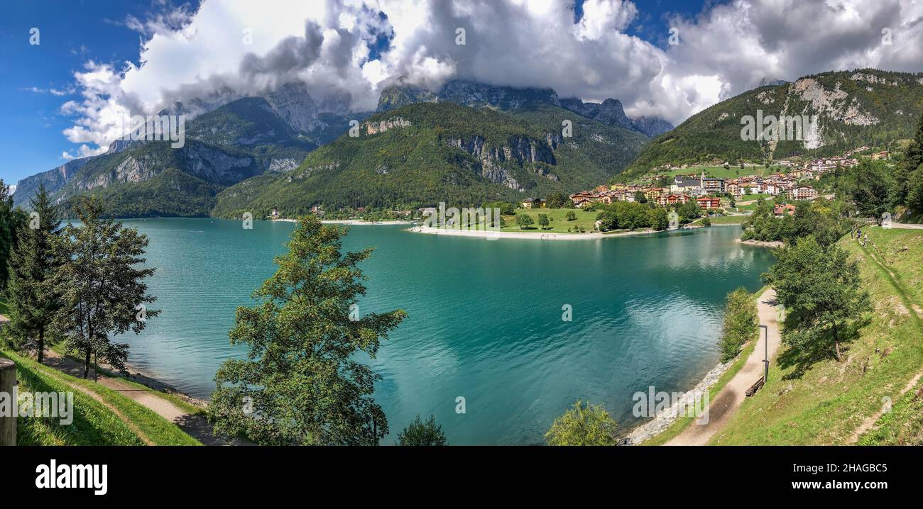 Lago di Molveno - Italia Foto Stock