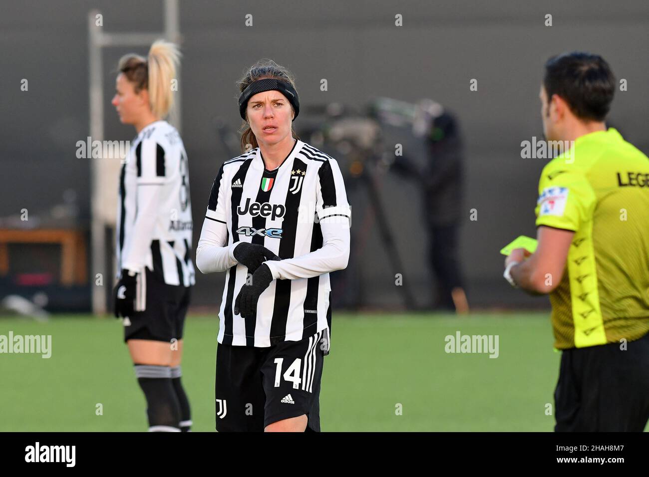 Sofie Pedersen di Juventus FC donne in azione durante la serie femminile 2021/2022 A Championship match tra Juventus FC e AC Milan donne a Juven Foto Stock