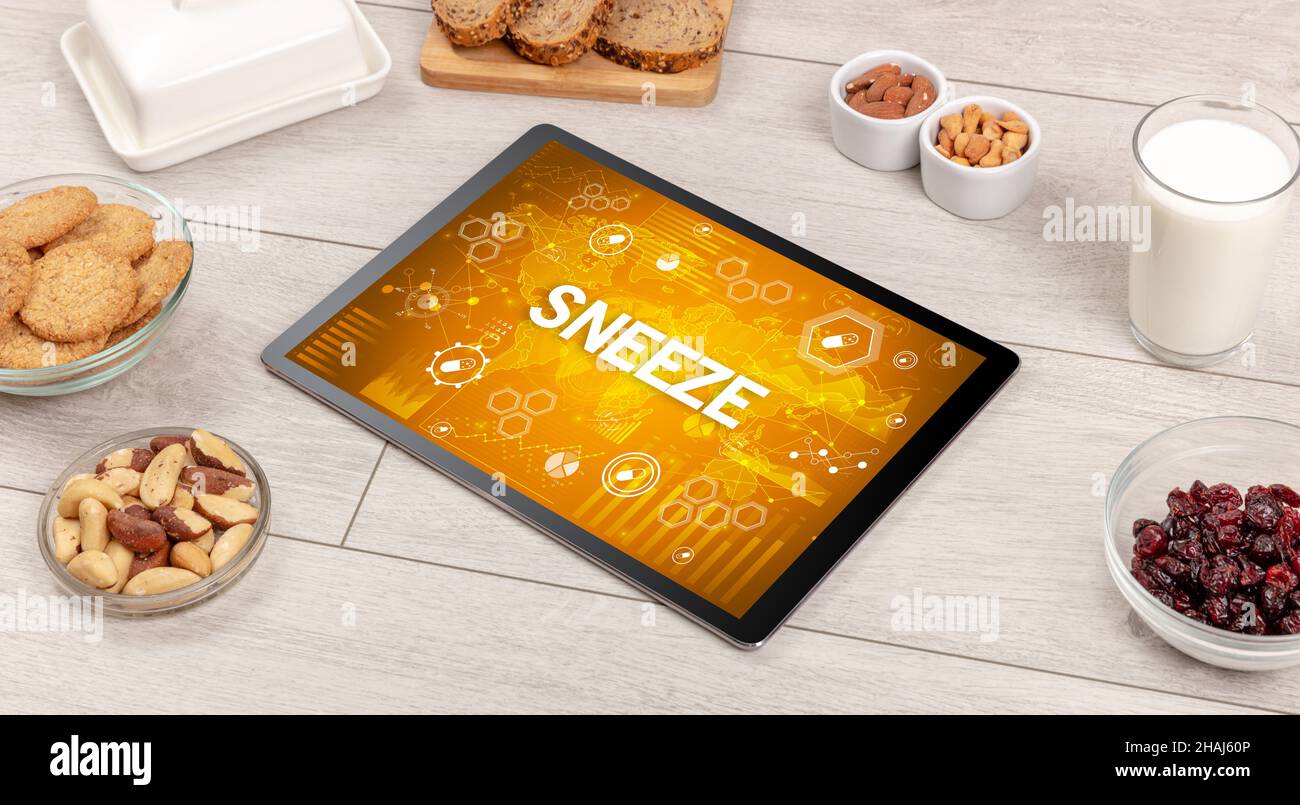 Composizione sana di Tablet PC, sistema immunitario Boost concetto Foto Stock