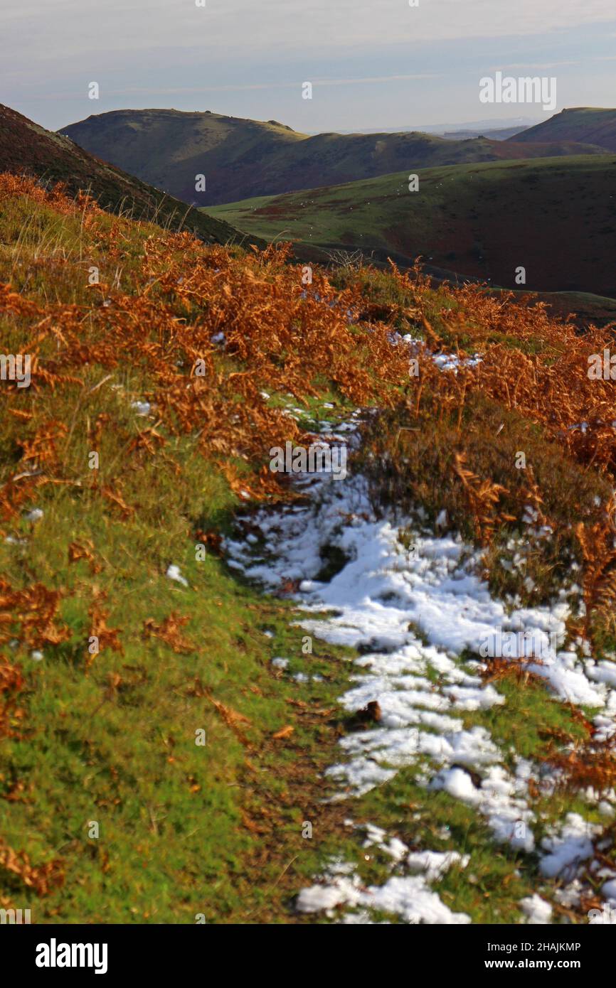 Vista di Caer Caradoc da Long Mynd, Shropshire Foto Stock