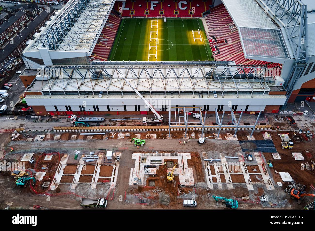 Liverpool, Merseyside, Regno Unito - Dic, 02 2021. Una vista aerea generale del sito di Anfield Road all'Anfield Stadium del Liverpool Football Club come contro Foto Stock