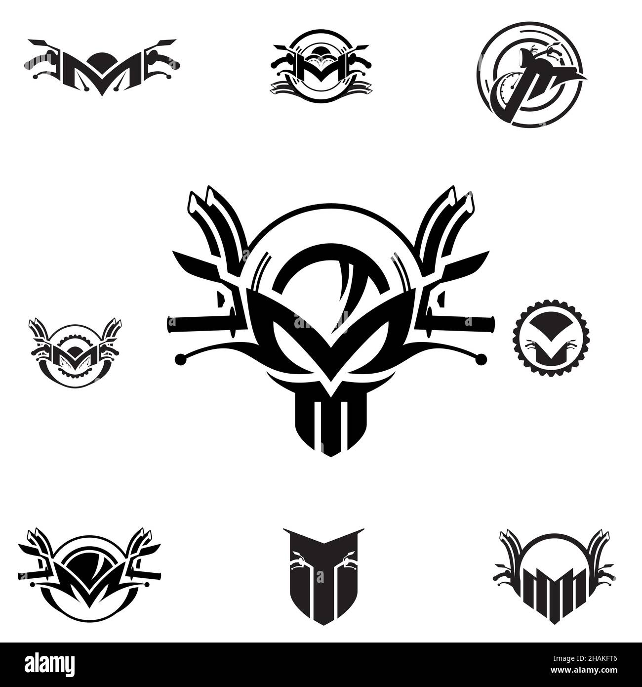 M forma cranio basata su lettera, vettore simbolo motociclistico Illustrazione Vettoriale