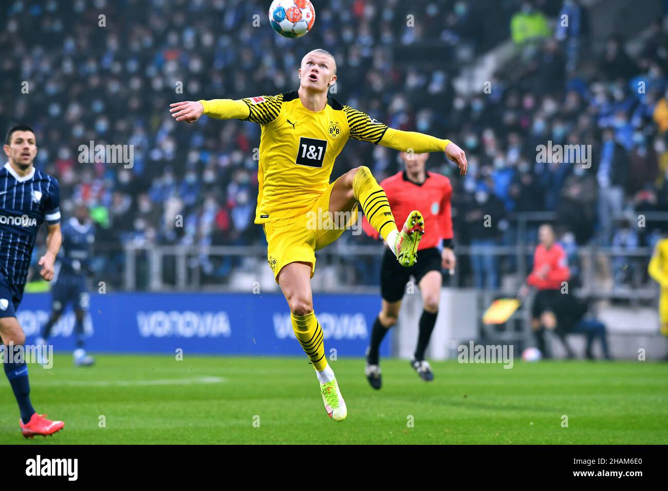 Bundesliga, Vonovia Ruhrstadion Bochum, VfL Bochum vs Bor. Dortmund; Erling Haaland. Foto Stock