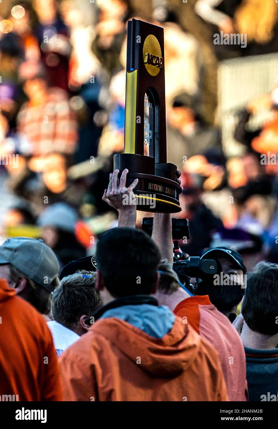 CARY, NC - DICEMBRE 12: Clemson vincitori della finale della NCAA Div 1 Men’s College Cup tra i Washington Huskies e le Clemson Tigers, il prossimo Dicembre Foto Stock