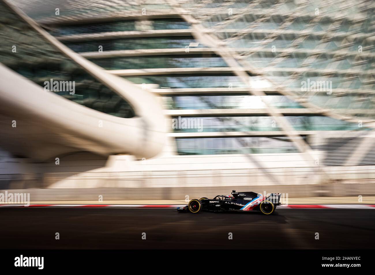 31 Ocon Esteban (fra), Alpine F1, azione durante i test post-stagione 2021 dal 14 al 15 dicembre 2021 sul circuito Yas Marina, a Yas Island, Abu Dhabi - Foto: Antonin Vincent/DPPI/LiveMedia Foto Stock