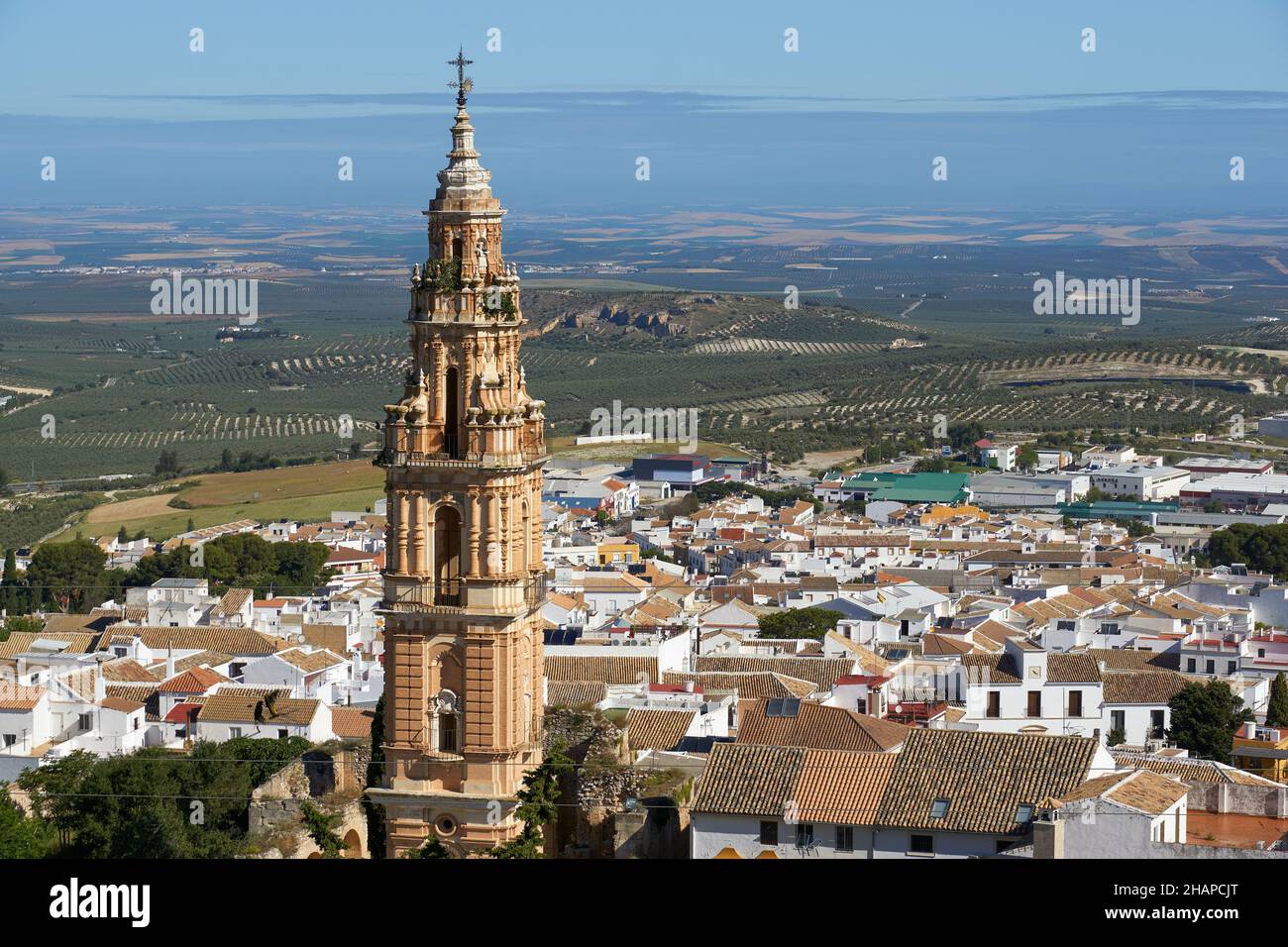 torre della chiesa Vittoria a Estepa, Siviglia. Andalusia, Spagna Foto Stock