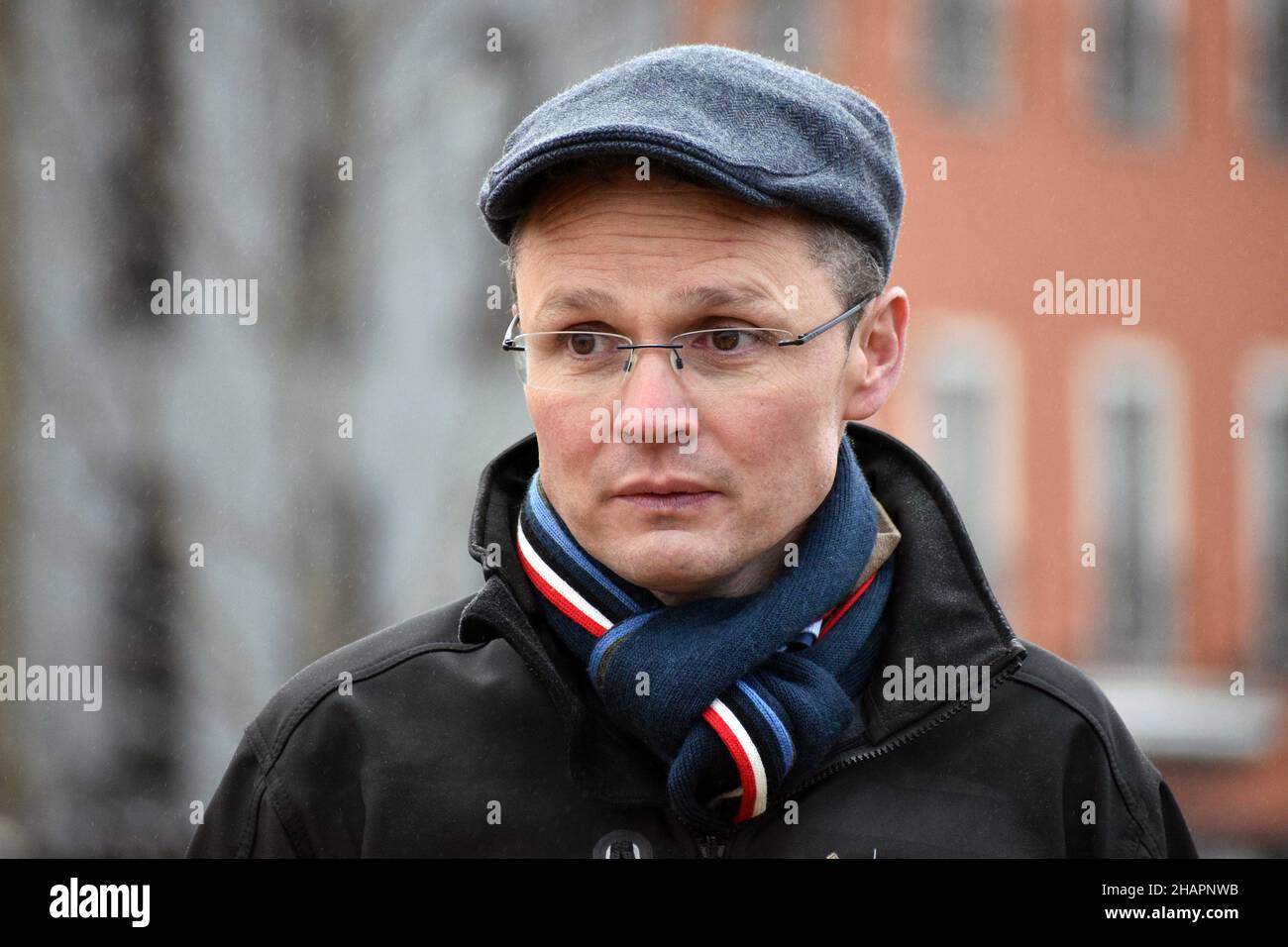 Bantry, West Cork, Irlanda. 14th Dic 2021. Patrick o'Donovan, Ministro dell'Ufficio dei lavori pubblici, è stato oggi a Bantry per discutere del progetto di alluvione a Bantry. Credit: Karlis Dzjamko News/Alamy Live News Foto Stock