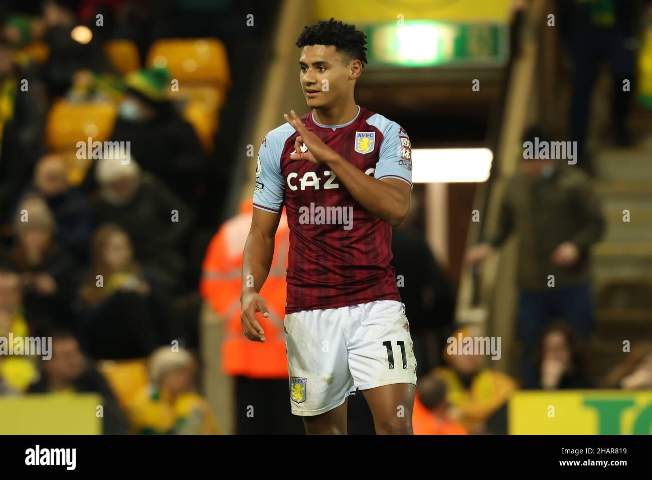 Carrow Road, Norwich, Norforlk, Regno Unito. 14th Dic 2021. Premier League Football, Norwich contro Aston Villa; Ollie Watkins di Aston Villa celebra il suo obiettivo per il 0-2 nel 87th minuti di credito: Azione Plus Sport / Alamy Live News Foto Stock