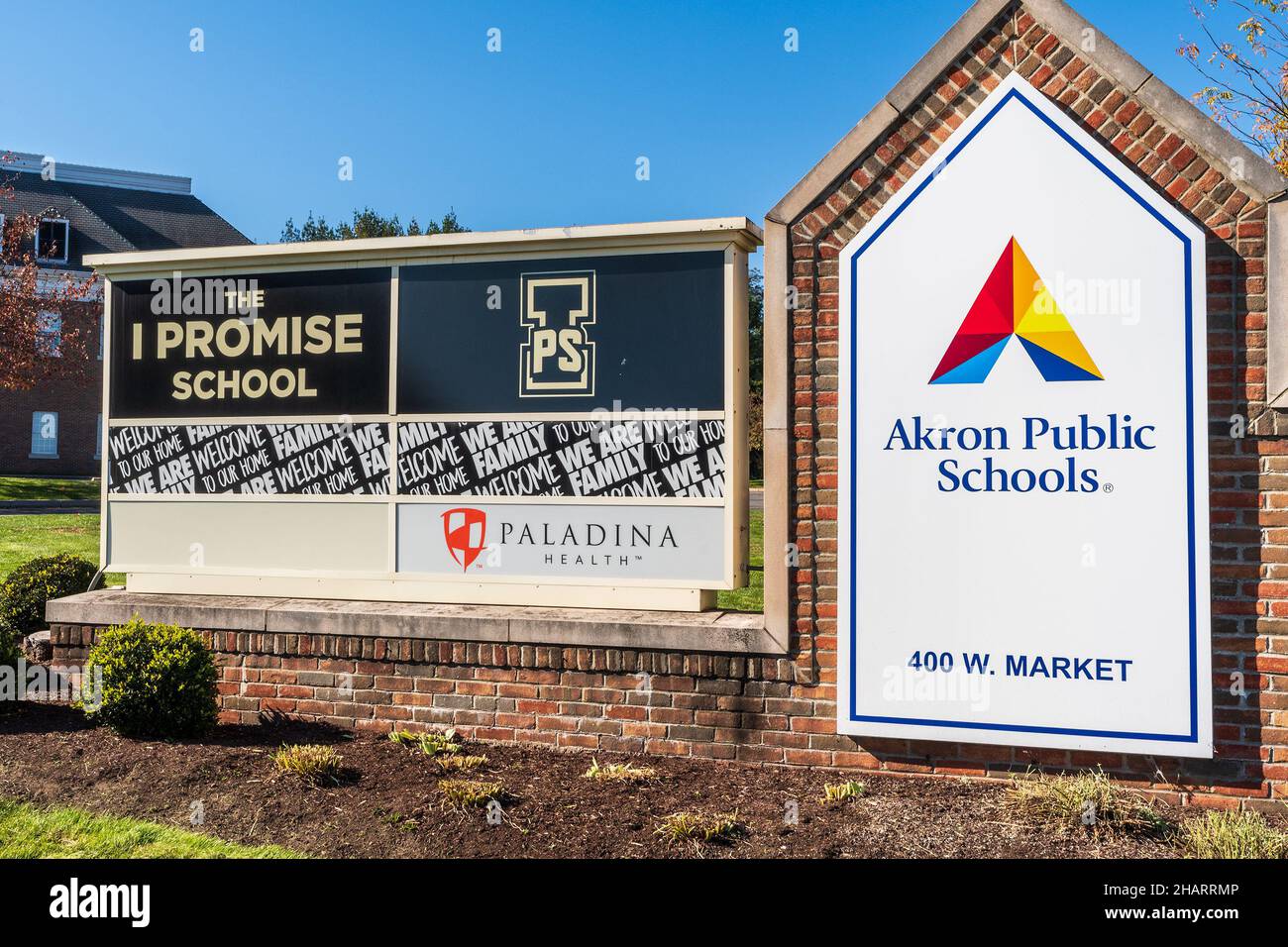 **FOTO DEL FILE** il Principal alla i Promise School di Lebron James si dimette dopo aver assertivamente assaltato lo studente AKRON, OH - NOVEMBRE 07: Vista della Lebron James i Promise School di Akron, Ohio, il 7 Novembre 2021. Credito: DeeCee carter/MediaPunch Foto Stock