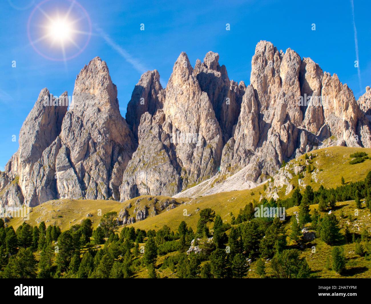 Vista panoramica sulla catena montuosa delle Dolomiti in Italia Foto Stock