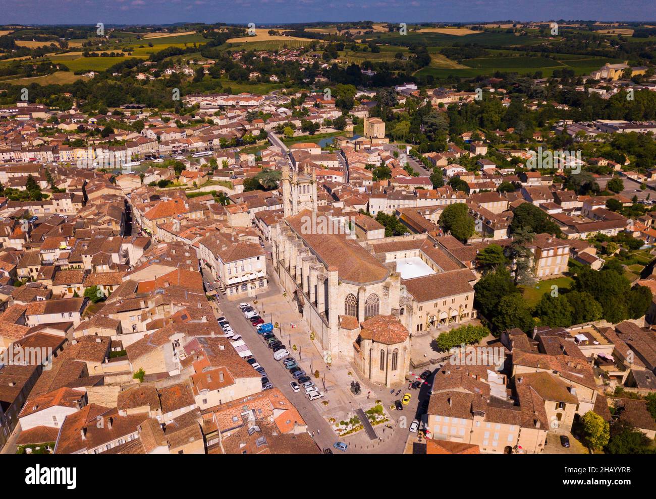 Veduta aerea di Condom con cattedrale, Francia Foto Stock